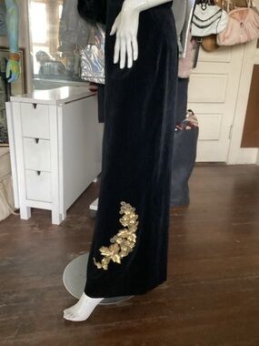 Vintage velvet long skirt